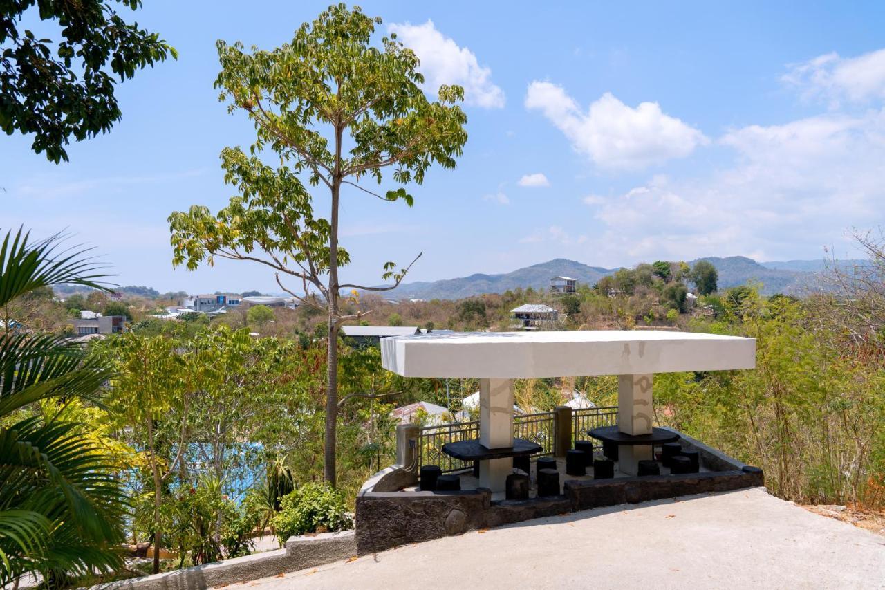 Monte Prundi Hotel Labuan Bajo Bagian luar foto